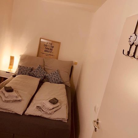 Felix Living 5, Modern & Cozy 2 Zimmer Wohnung, Terrasse, Parkplatz Salzweg Esterno foto